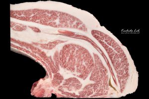 ジェネティクス北海道　英貞産子枝肉写真　上士幌町農協肥育センター